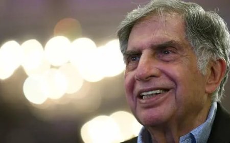 Kumar Mangalam Birla Remembers Ratan Tata and Tata-Birla Legacy on KBC 17