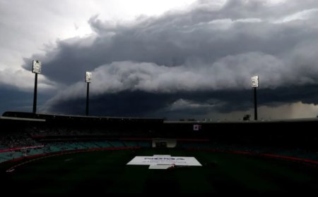 Vaughan, Gillespie Criticise Early Finish as Rain Halts Day 1 of Fifth Ashes Test
