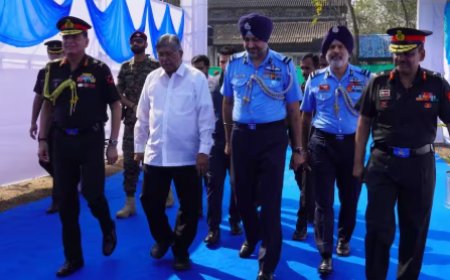 महाराष्ट्र पुणे में 10वां आर्म्ड फोर्स वेटरन्स डे मनाया गया, पूर्व सैनिकों को मिली विशेष सम्मान और सुविधाएं