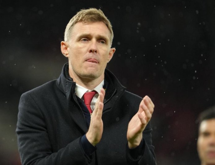 Manchester United Suffer Early FA Cup Exit as Brighton Defeat Deepens 2025–26 Crisis